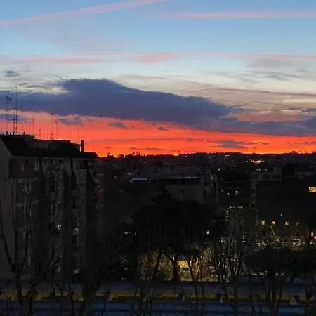 Lejlighed Window In The Sky By Palazzo Senesi Rom